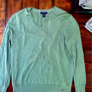 Banana Republic v neck sweater